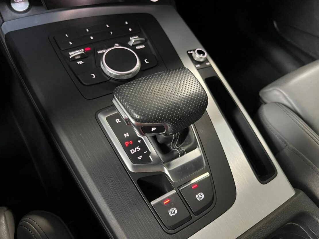 Audi Q5 40 TDI 190 Sport quattro S tronic 14