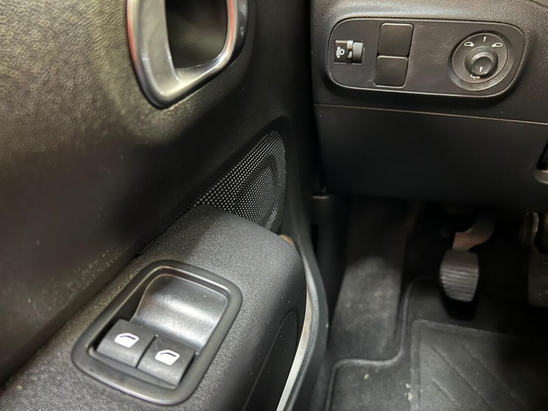 Citroen C3 1.5 BlueHDi 100 S&S CVM6 C-Series 18