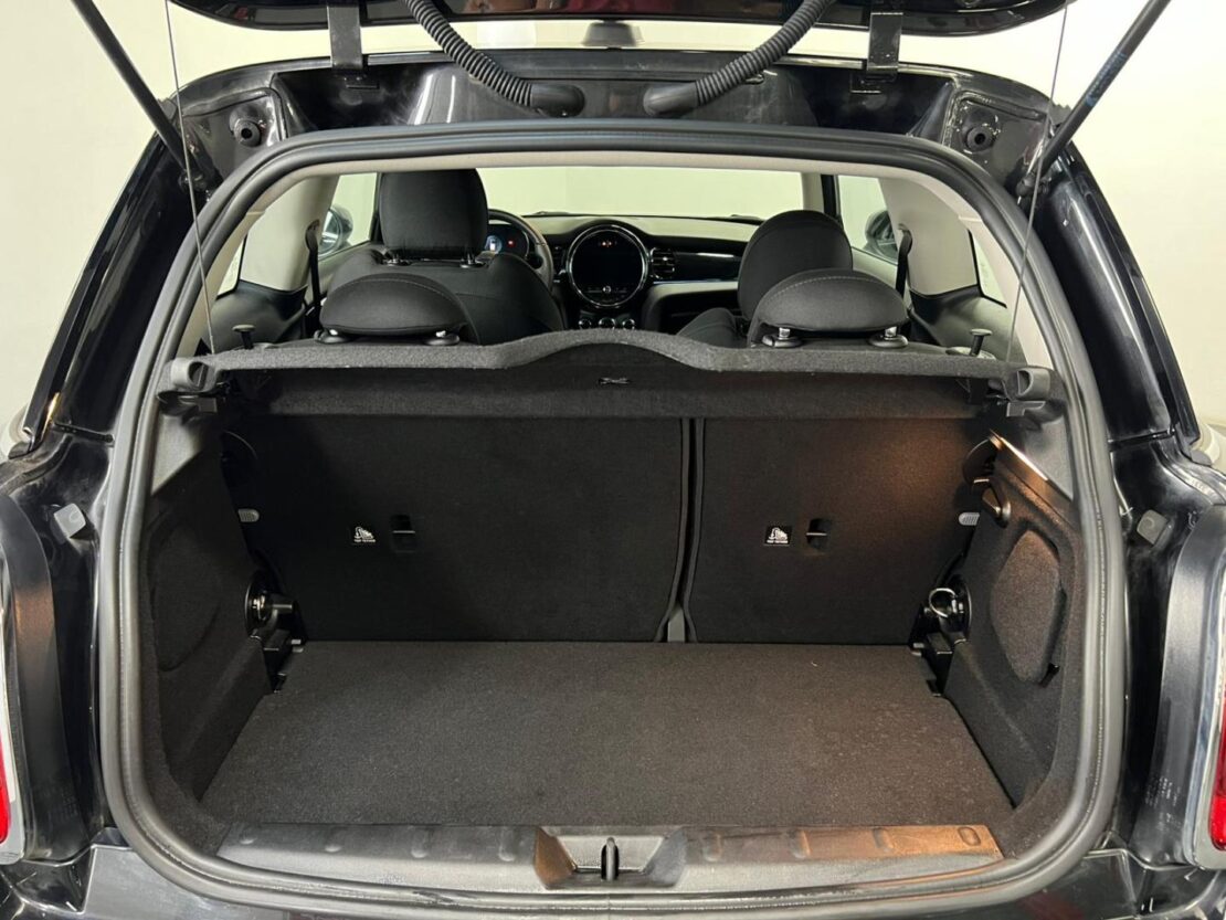Mini Mini Cooper SE 23