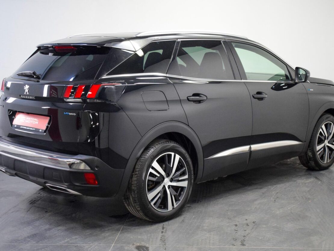 Peugeot 3008 HYBRID 225cv e-EAT8 GT Line 3