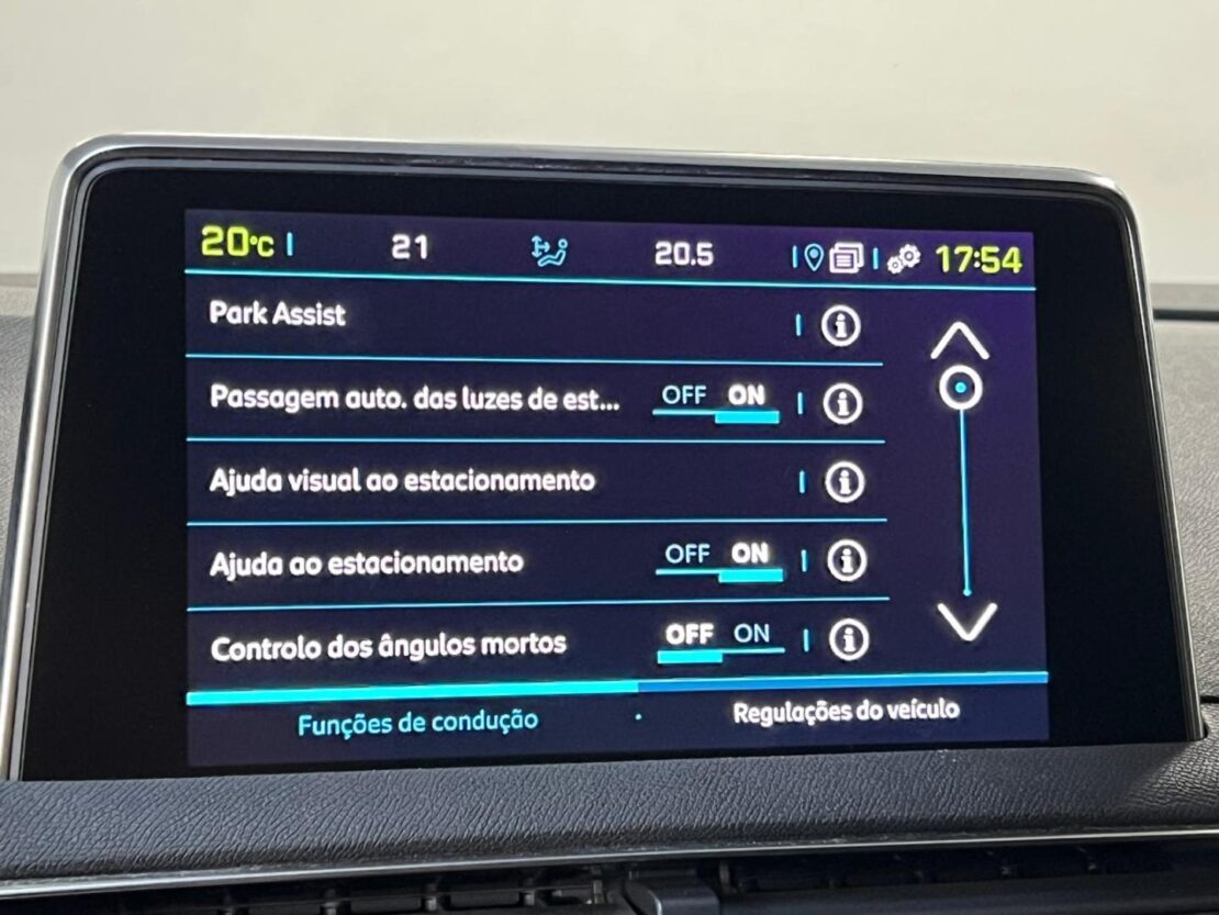 Peugeot 3008 HYBRID 225cv e-EAT8 GT Line 16