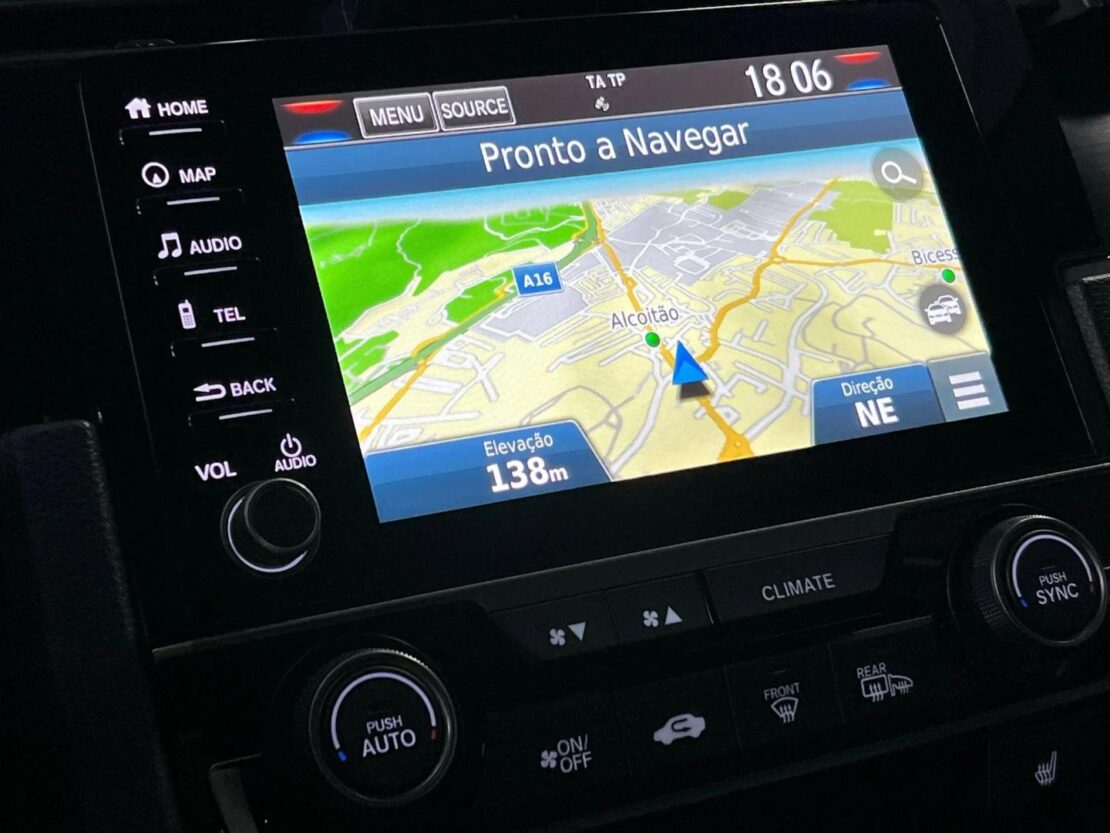 Honda Civic 1.0 i-VTEC TURBO CVT ELEGANCE NAVI 10