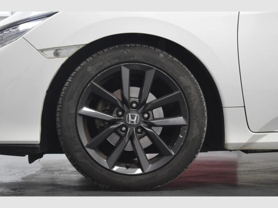 Honda Civic 1.0 i-VTEC TURBO CVT ELEGANCE NAVI 18