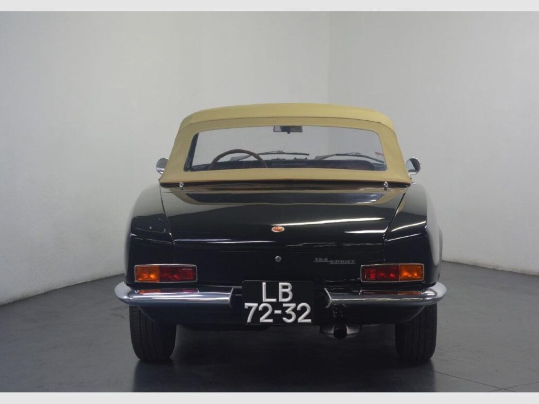 Fiat 124 Spider 124 Spider 8