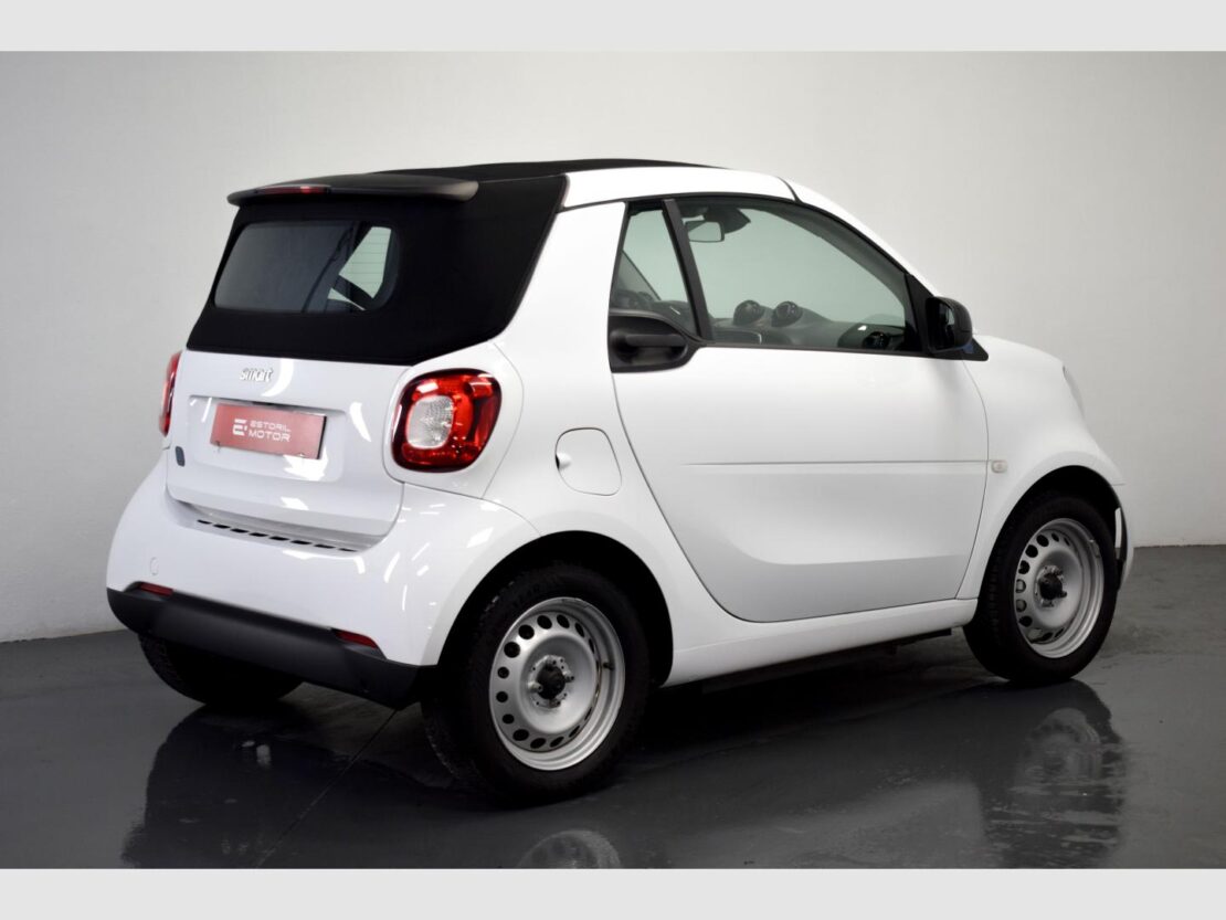 Smart Fortwo EQ passion 6