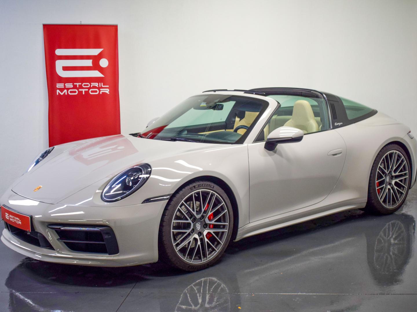 Porsche 911 Targa 4S PDK 992