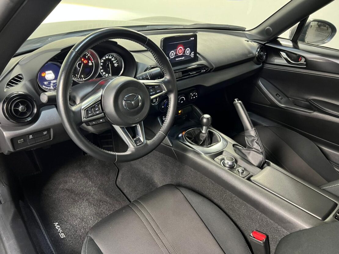 Mazda MX-5 1.5 RF Sky-G Evolve 9