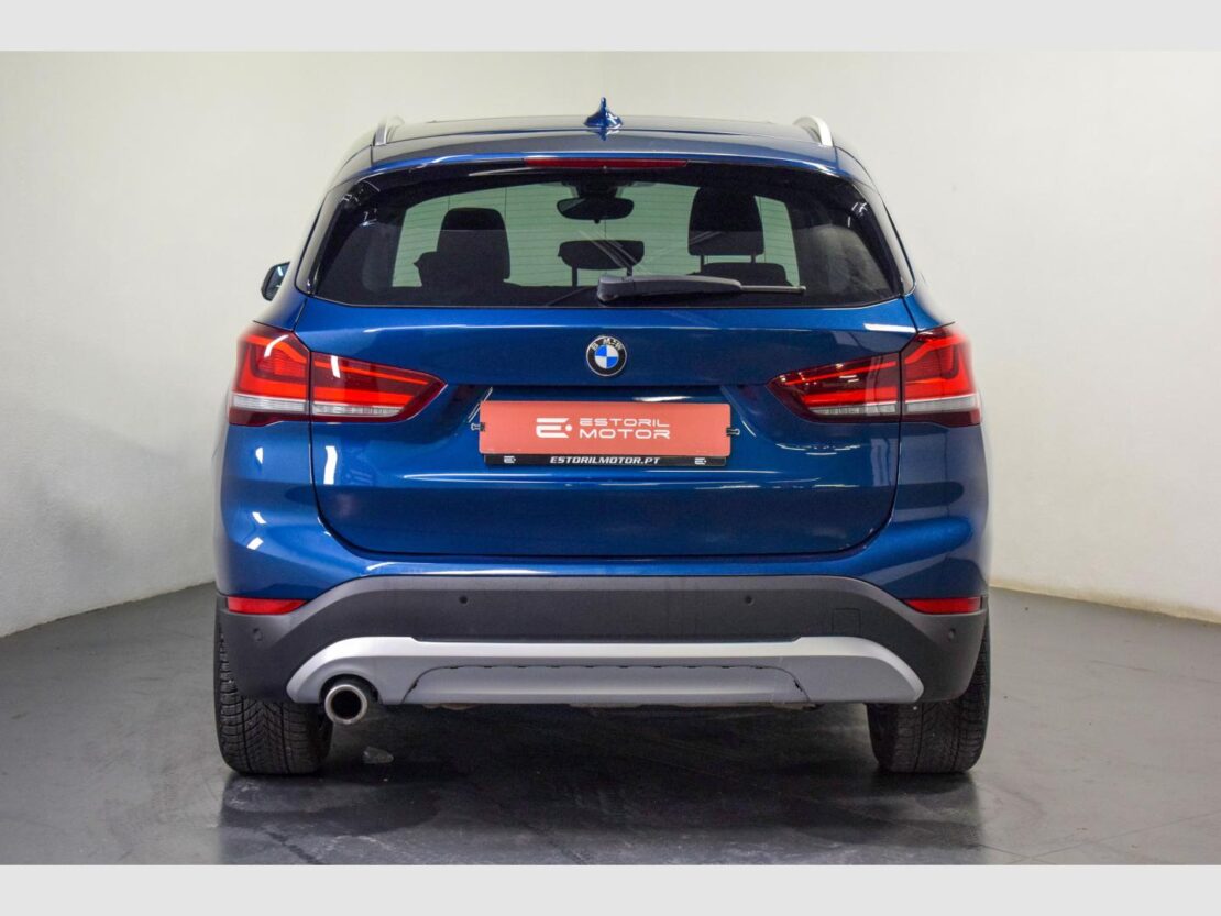 BMW X1 xDrive25e X Line 4