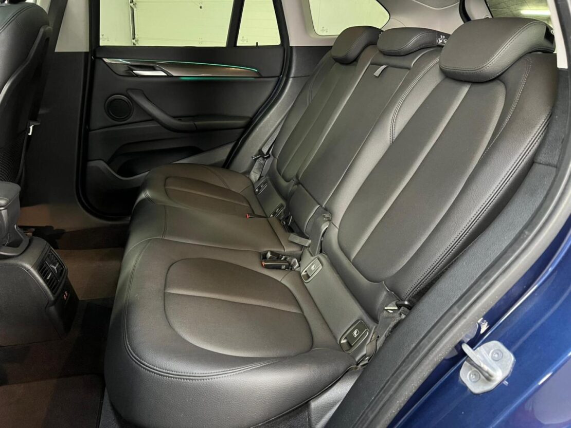 BMW X1 xDrive25e X Line 7