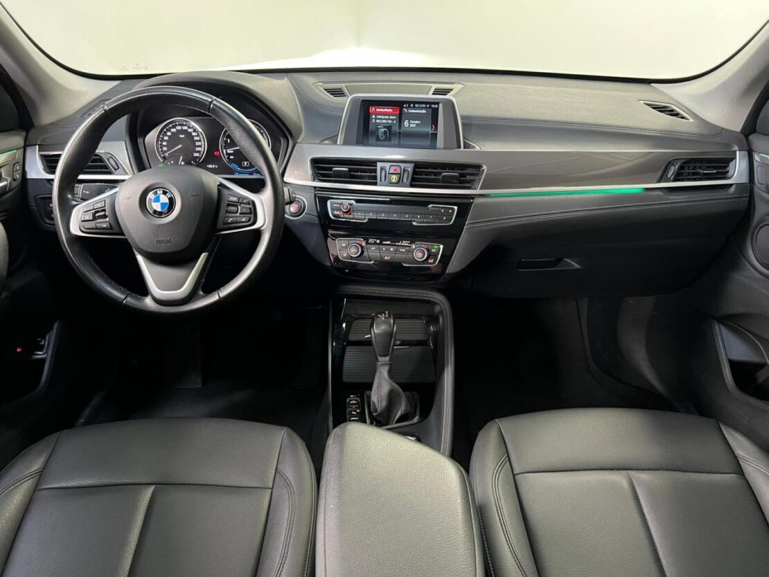 BMW X1 xDrive25e X Line 9