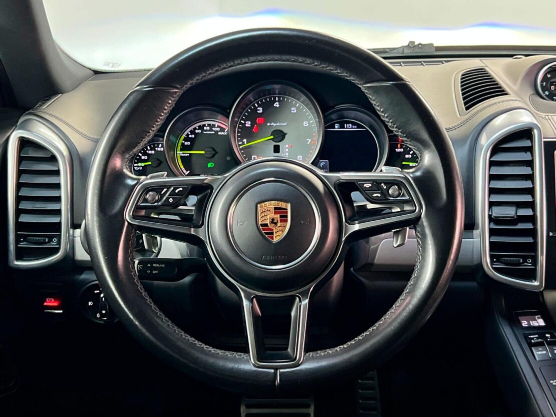 Porsche Cayenne 3.0 S E-Hybrid Tiptronic 10