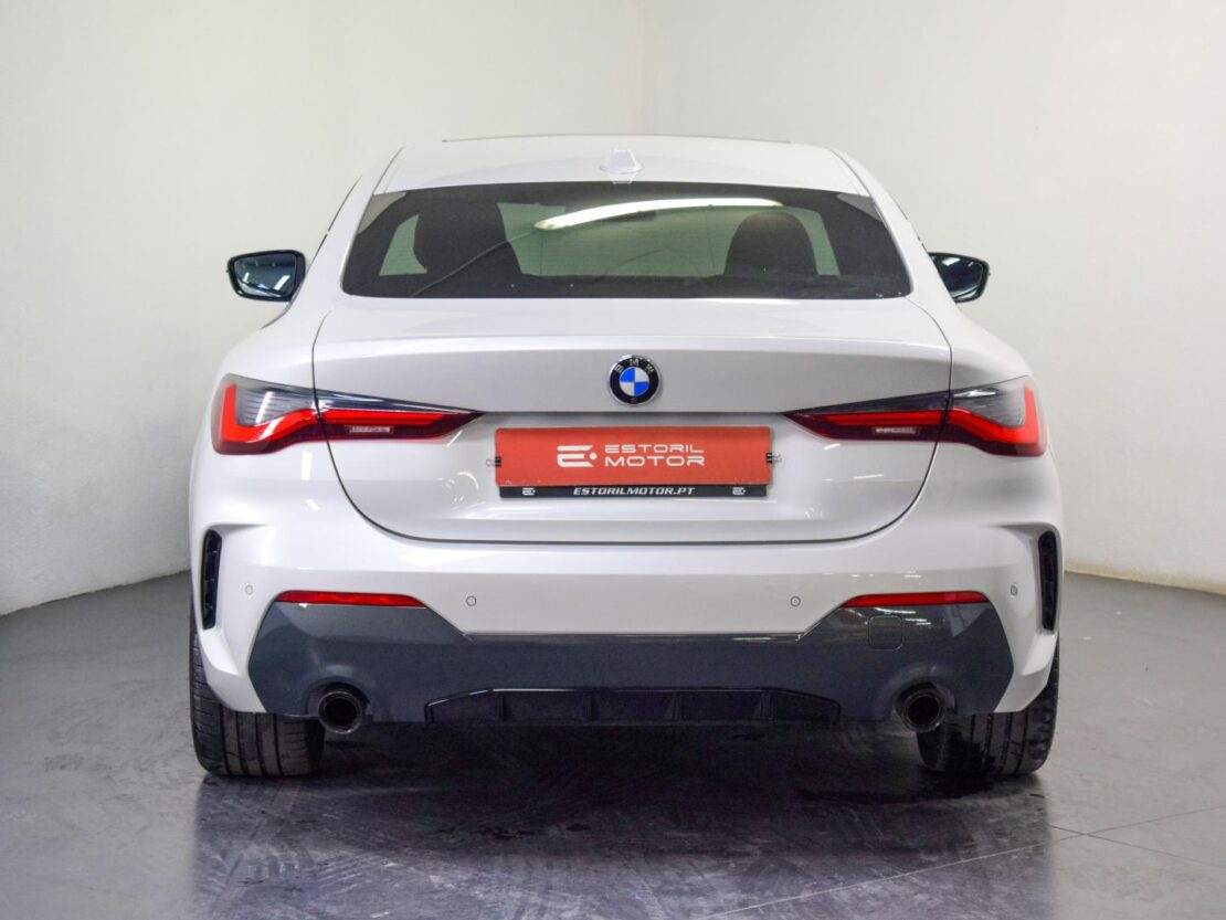 BMW Serie 4 420i Auto Pack M Desportiva 4