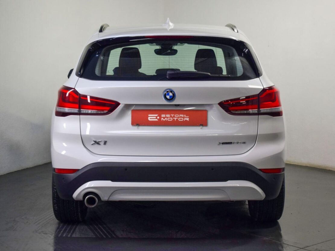BMW X1 xDrive25e 4