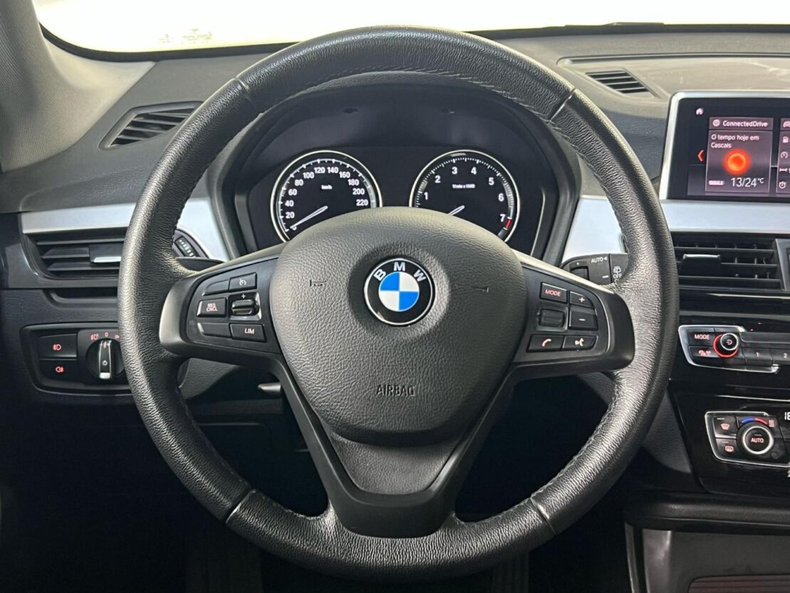 BMW X1 xDrive25e 9