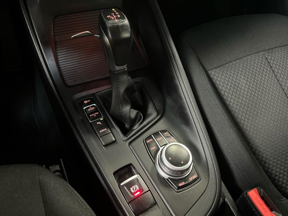 BMW X1 xDrive25e 19