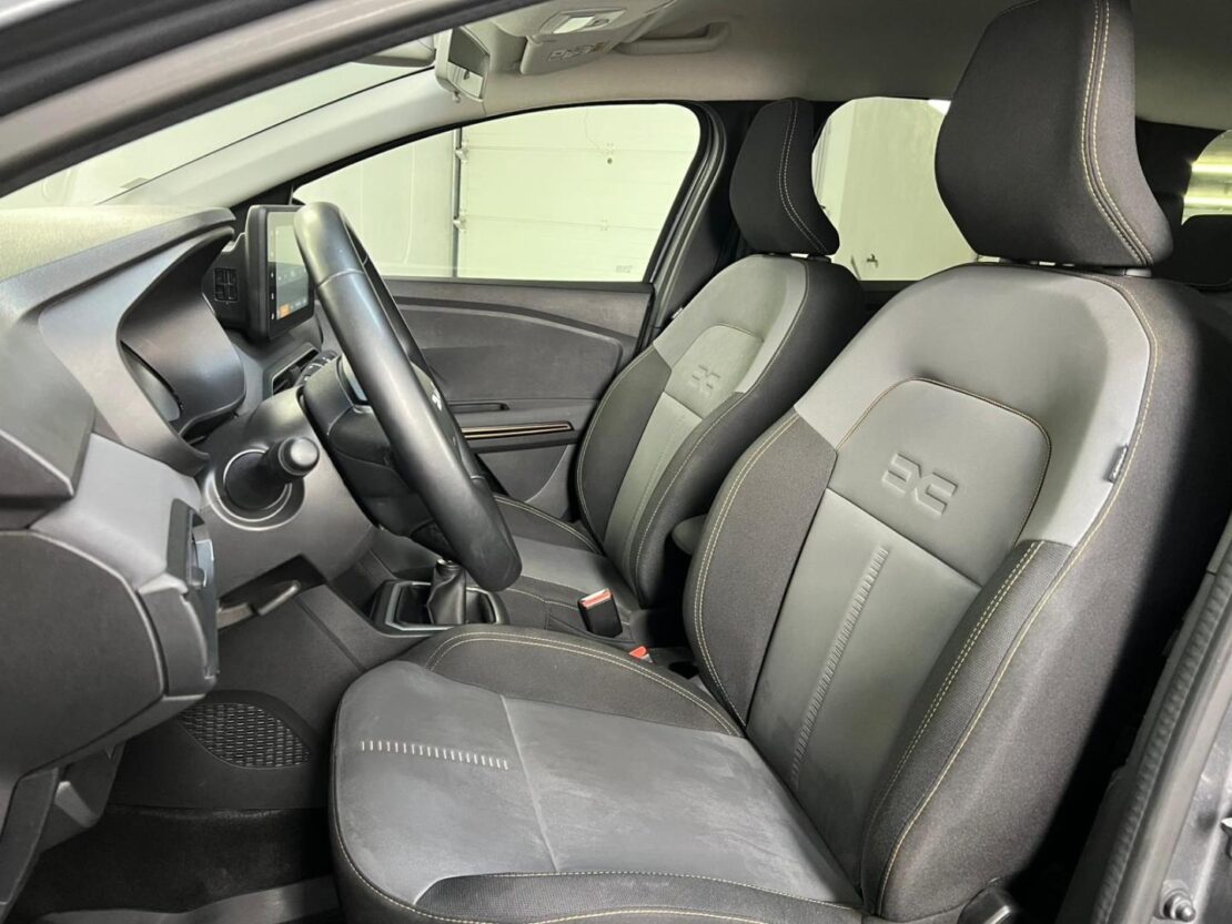 Dacia Jogger ECO-G 100 Bi-Fuel Essential 7 lugares 6