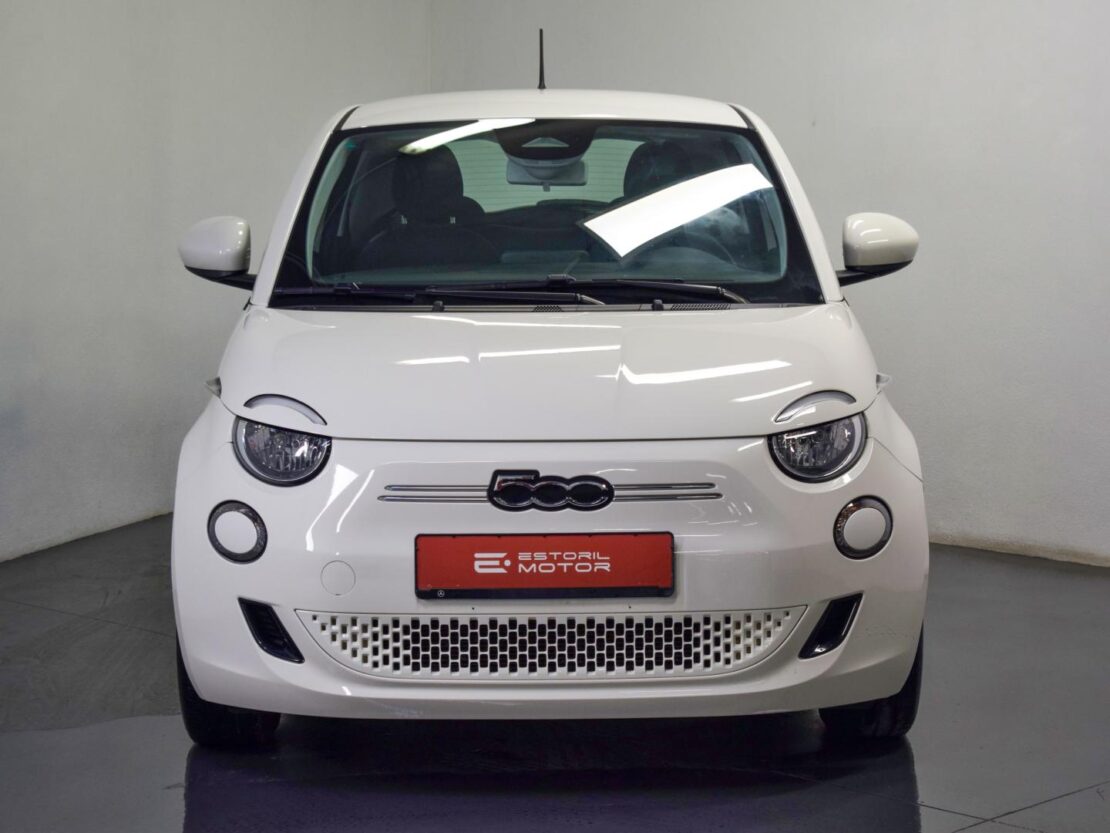 Fiat 500e Elétrico 70kW 95cv Action 2 Fiat 500e Elétrico 70kW 95cv Action 2