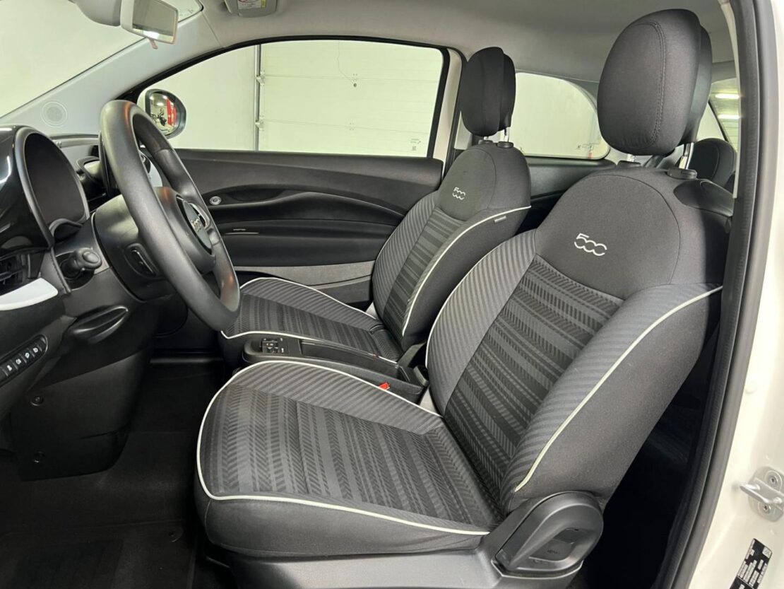 Fiat 500e Elétrico 70kW 95cv Action 6 Fiat 500e Elétrico 70kW 95cv Action 6