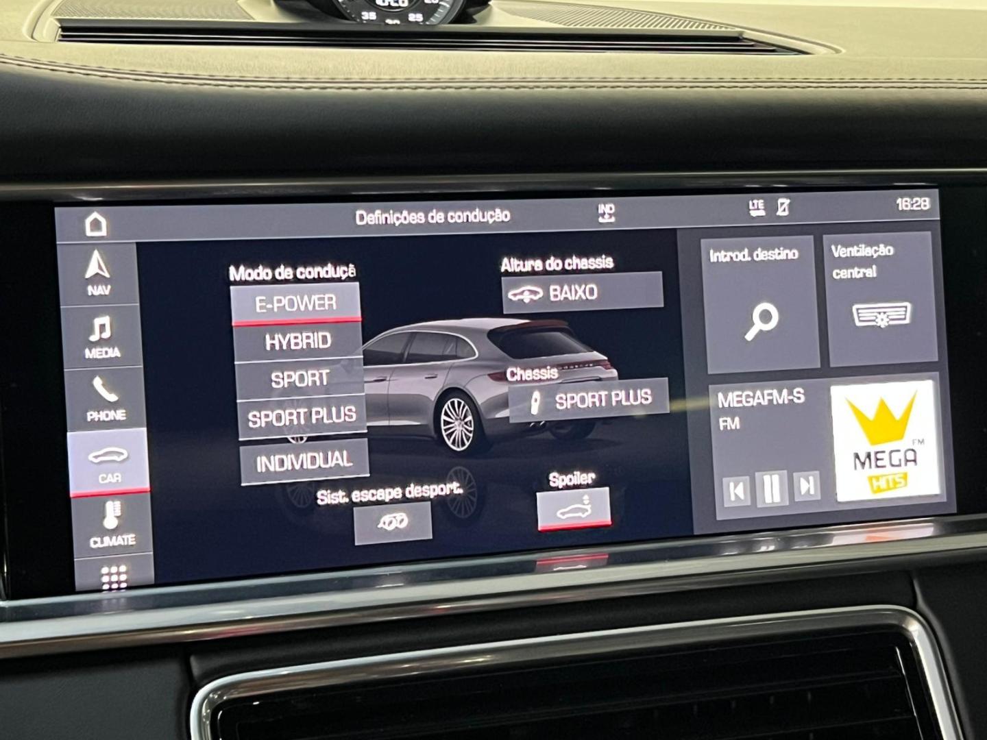 Porsche Panamera 2.9 4 E-Hybrid Sport Turismo (imagem 38) Porsche Panamera 2.9 4 E-Hybrid Sport Turismo (imagem 38)