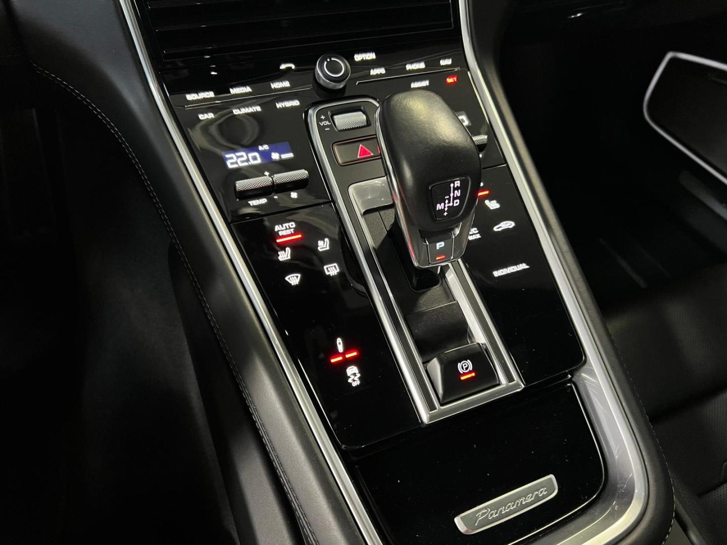 Porsche Panamera 2.9 4 E-Hybrid Sport Turismo (imagem 44) Porsche Panamera 2.9 4 E-Hybrid Sport Turismo (imagem 44)