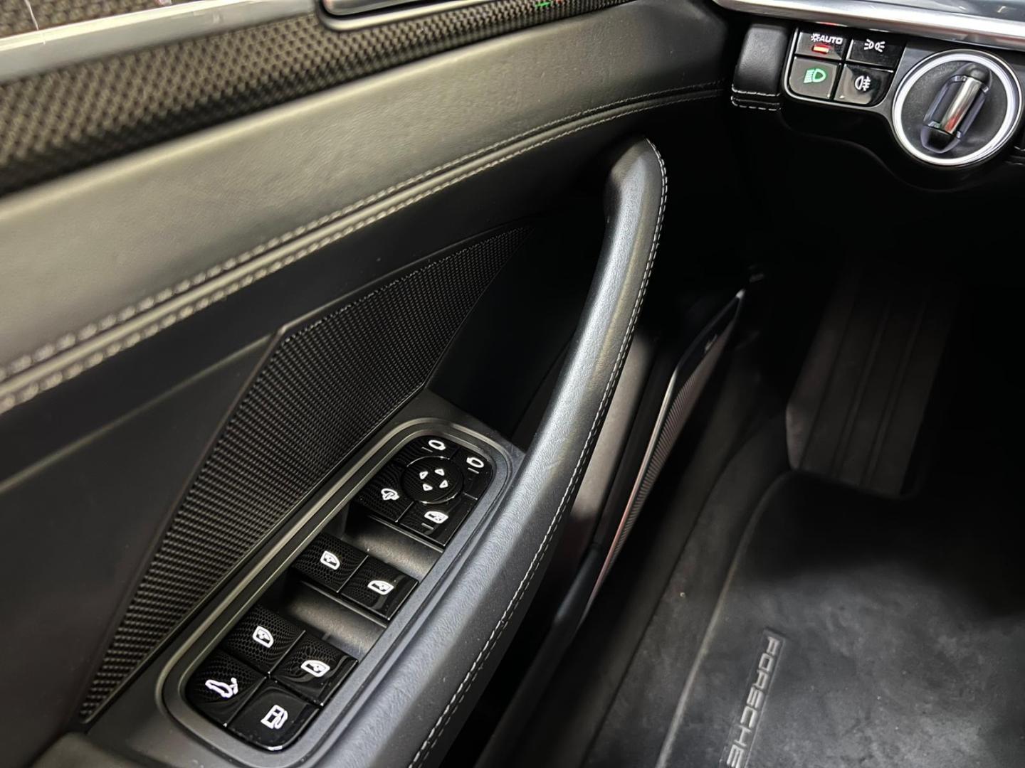 Porsche Panamera 2.9 4 E-Hybrid Sport Turismo (imagem 47) Porsche Panamera 2.9 4 E-Hybrid Sport Turismo (imagem 47)