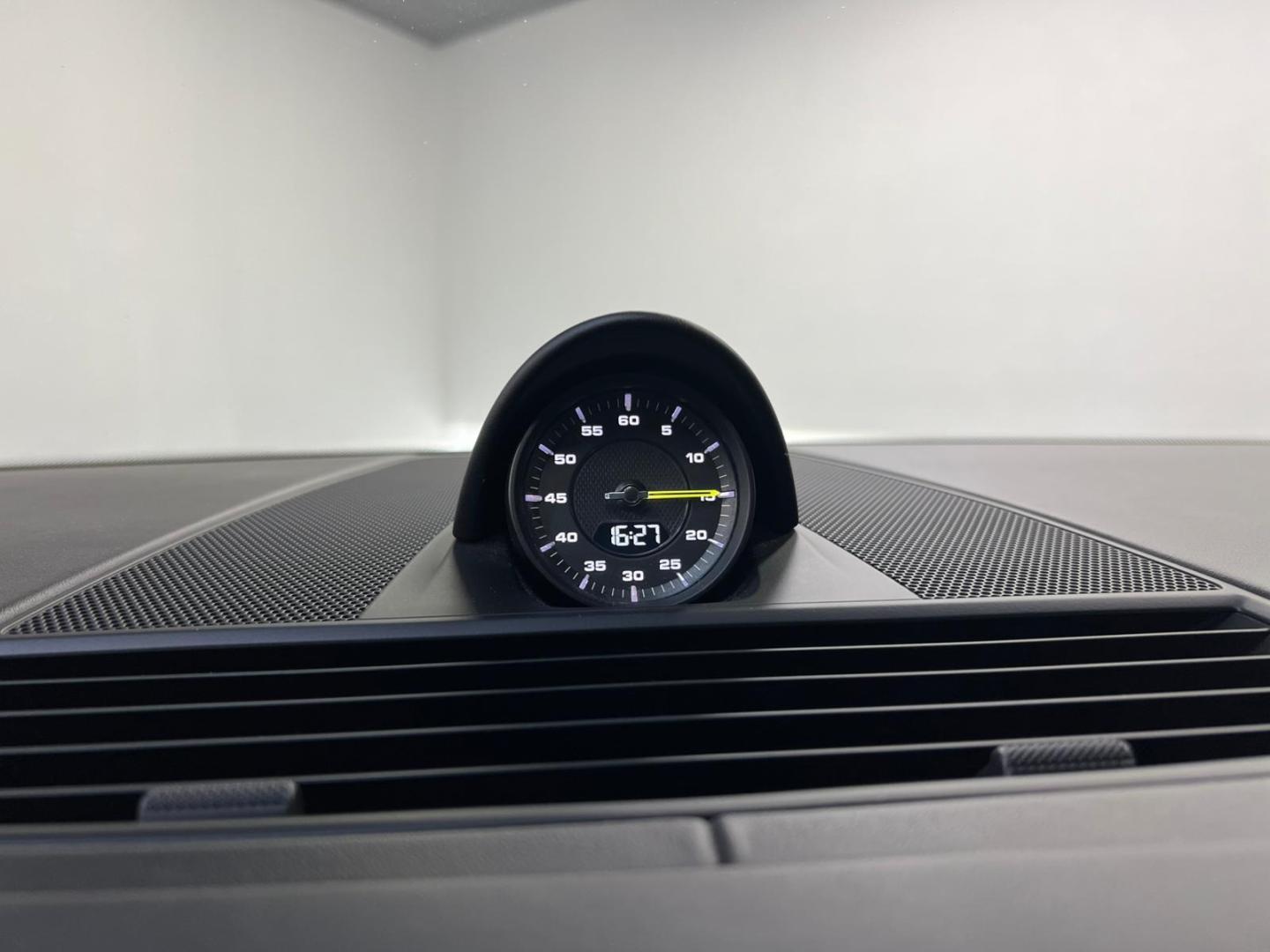 Porsche Panamera 2.9 4 E-Hybrid Sport Turismo (imagem 48) Porsche Panamera 2.9 4 E-Hybrid Sport Turismo (imagem 48)