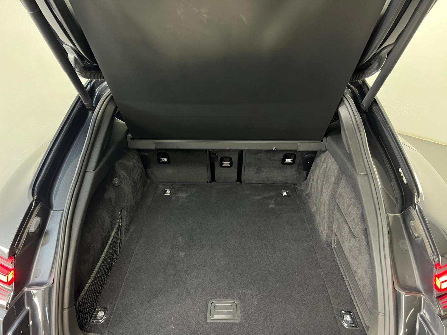 Porsche Panamera 2.9 4 E-Hybrid Sport Turismo (imagem 53) Porsche Panamera 2.9 4 E-Hybrid Sport Turismo (imagem 53)