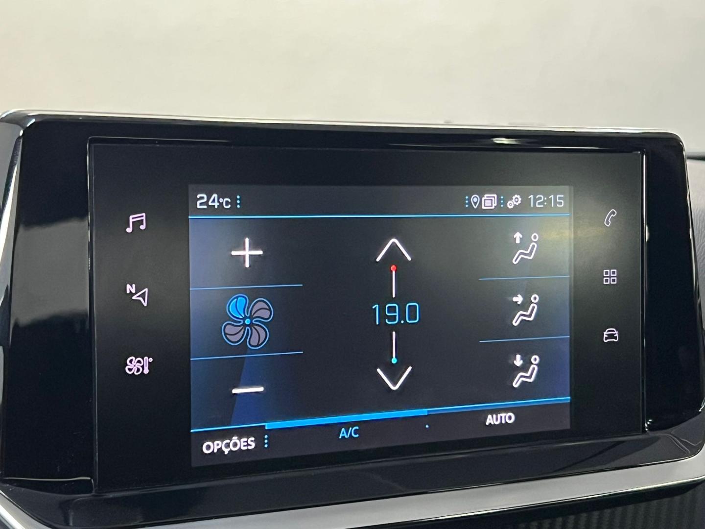 Peugeot 2008 1.2 PureTech 100cv Active Pack (imagem 36) Peugeot 2008 1.2 PureTech 100cv Active Pack (imagem 36)