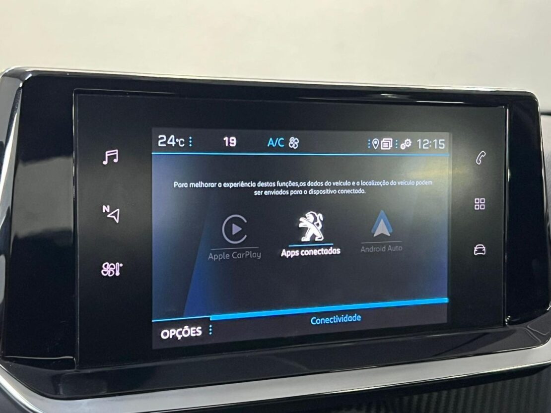 Peugeot 2008 1.2 PureTech 100cv Active Pack 16 Peugeot 2008 1.2 PureTech 100cv Active Pack 16