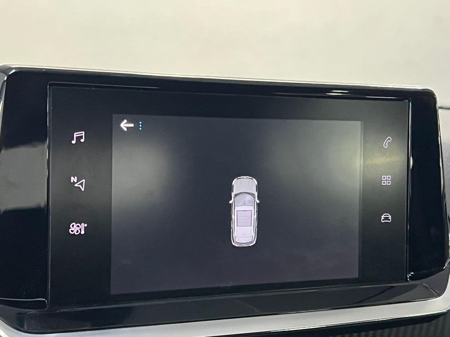 Peugeot 2008 1.2 PureTech 100cv Active Pack (imagem 38) Peugeot 2008 1.2 PureTech 100cv Active Pack (imagem 38)