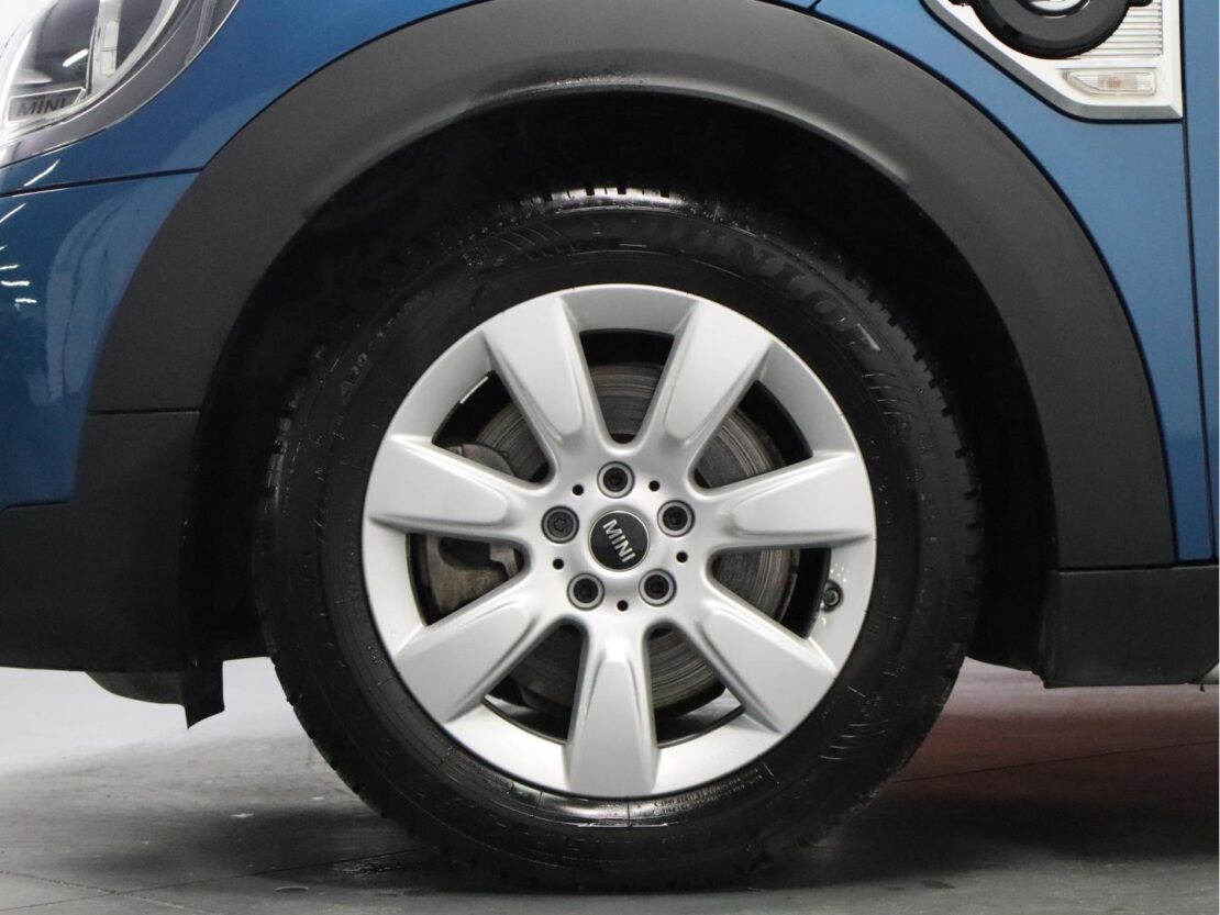 Mini Countryman Cooper S E ALL4 Auto 2