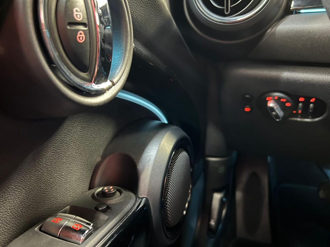 Mini Mini Cooper S E 18