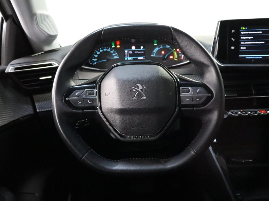 Peugeot 208 Active Business Versão Eléctrica 8