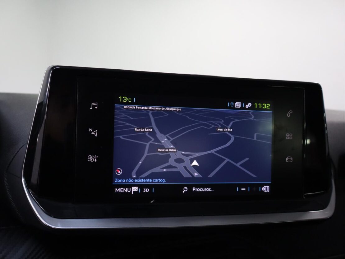 Peugeot 208 Active Business Versão Eléctrica 14