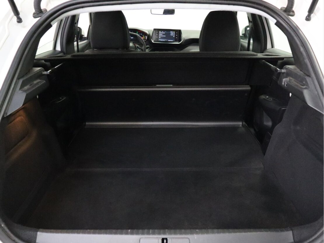 Peugeot 208 Active Business Versão Eléctrica 22