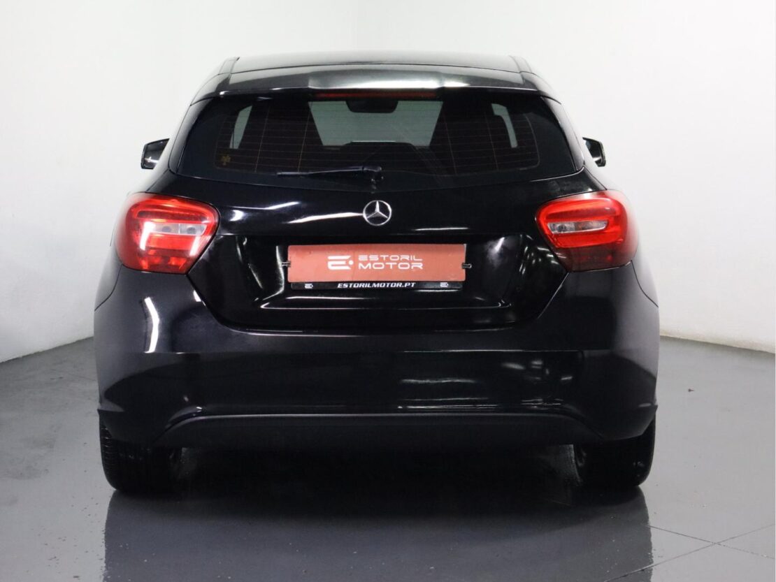 Mercedes Benz Classe A 160 d Urban 4