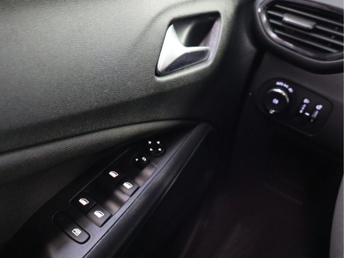 Opel Crossland 1.5 D Edition 16