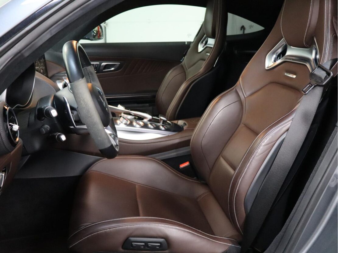 Mercedes Benz AMG-GT S 6