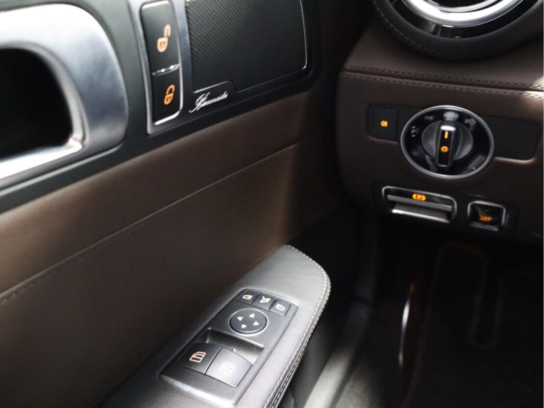 Mercedes Benz AMG-GT S 17