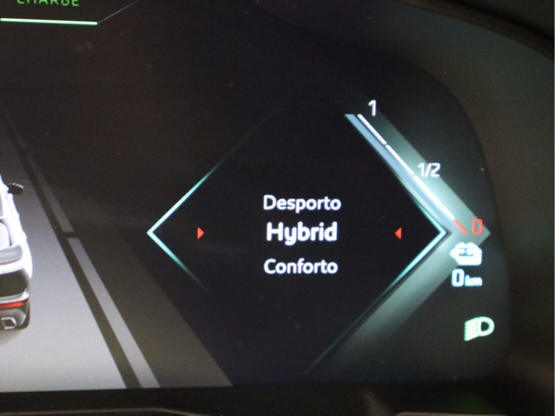 DS DS 7 Crossback E-Tense Performance Line EAT8 11