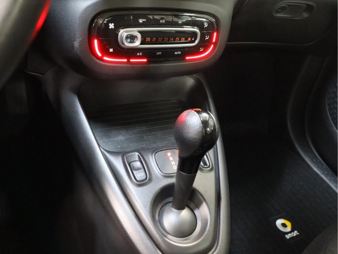 Smart Fortwo EQ passion 11
