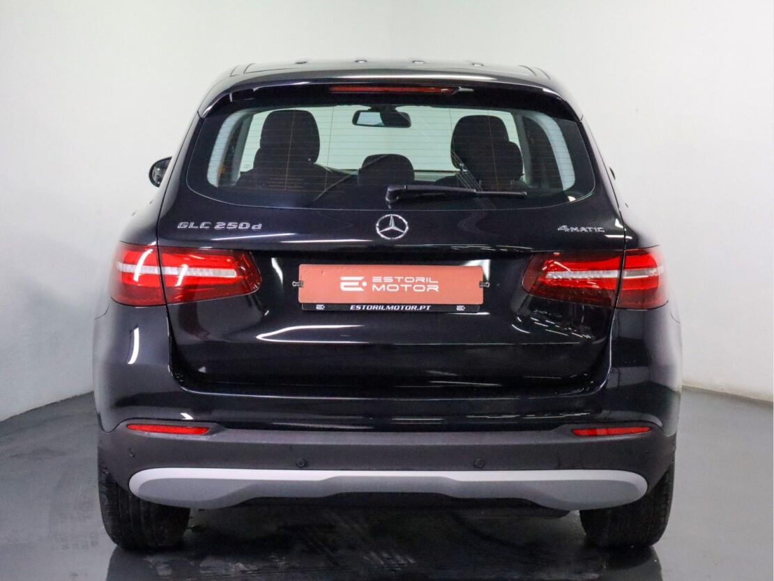 Mercedes Benz GLC SUV 250 d 4MATIC 4