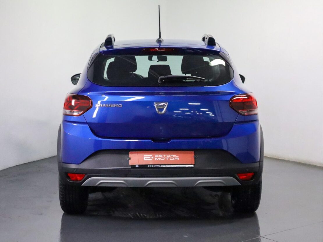 Dacia Sandero Stepway TCe 90 Essential 4