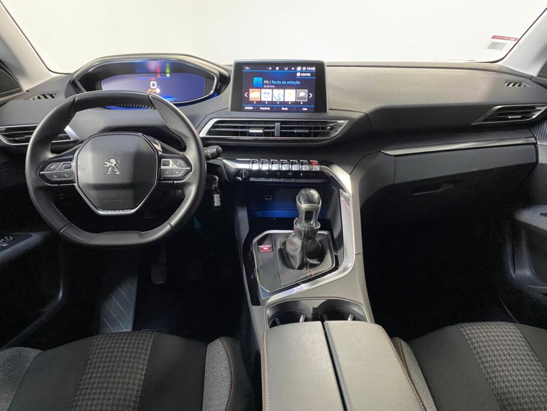 Peugeot 3008 1.5 BlueHDi Active 8