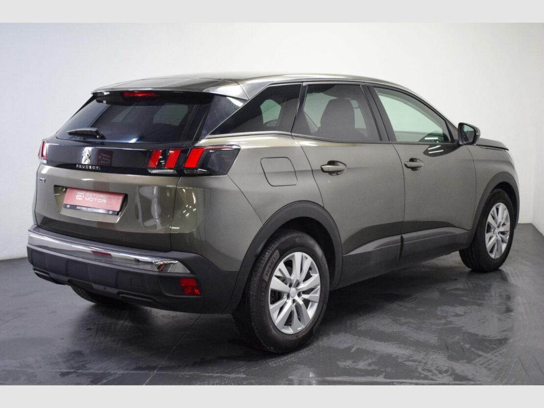 Peugeot 3008 1.5 BlueHDi Active 3