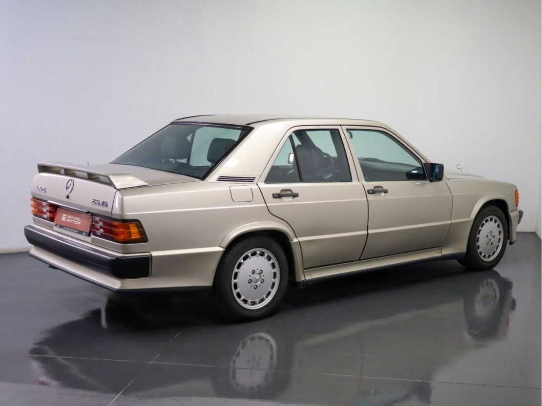 Mercedes Benz 190 E 2.5 16 3