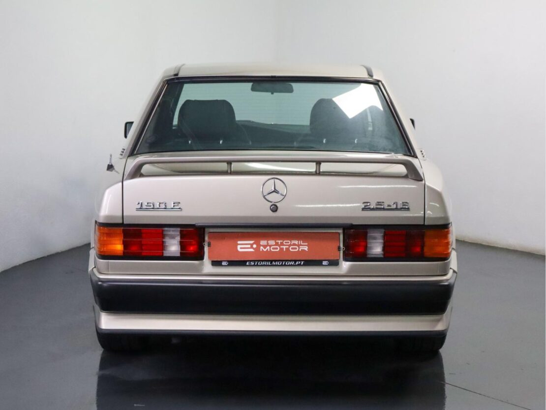 Mercedes Benz 190 E 2.5 16 4