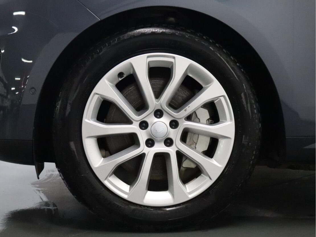 Land Rover Range Rover Sport 3.0 P440e Dynamic SE 32