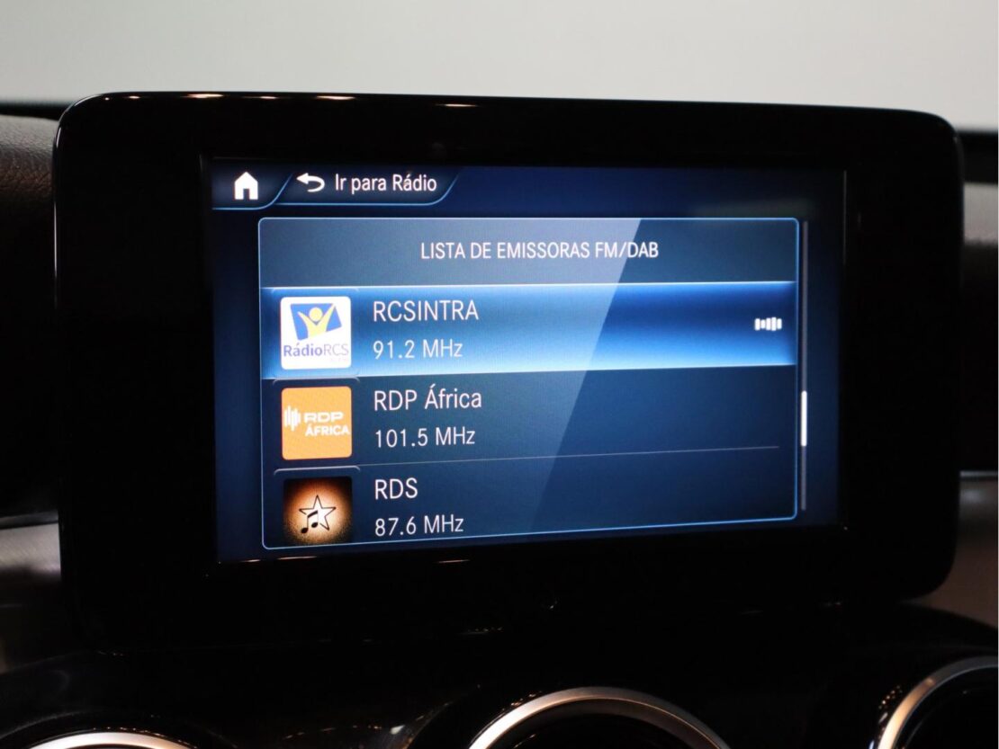 Mercedes Benz GLC SUV 300 e 4MATIC 13