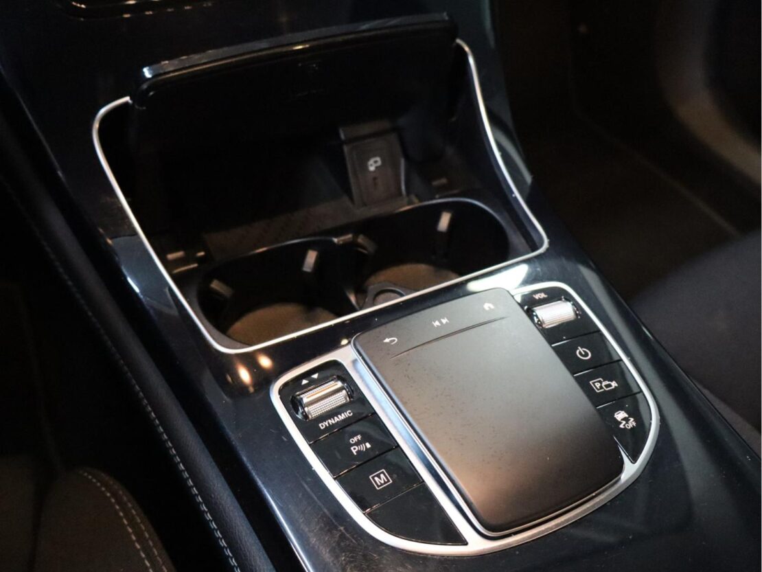 Mercedes Benz GLC SUV 300 e 4MATIC 20